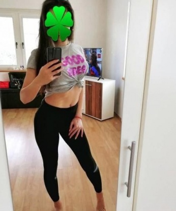 Анкета проститутки Маринка - город Итум-Кали, 21 год, №5179